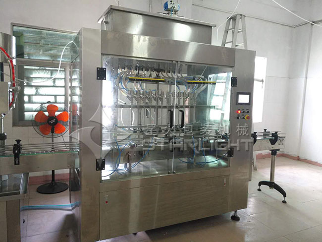 液體肥料灌裝生產線整機展示